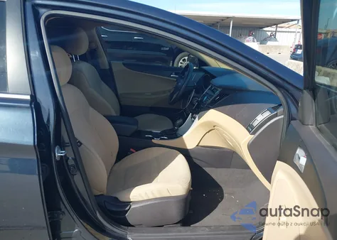 2013 Hyundai Sonata Gls z USA, uszkodzony, nr VIN 5NPEB4AC4DH668554